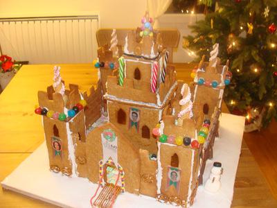 Gingerbread Castle Cookies