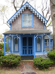 Victorian Cottage gingerbread house